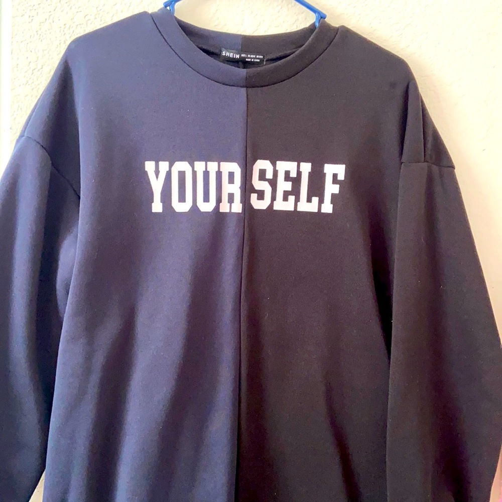 Drop shoulder letter graphic sweatshirt